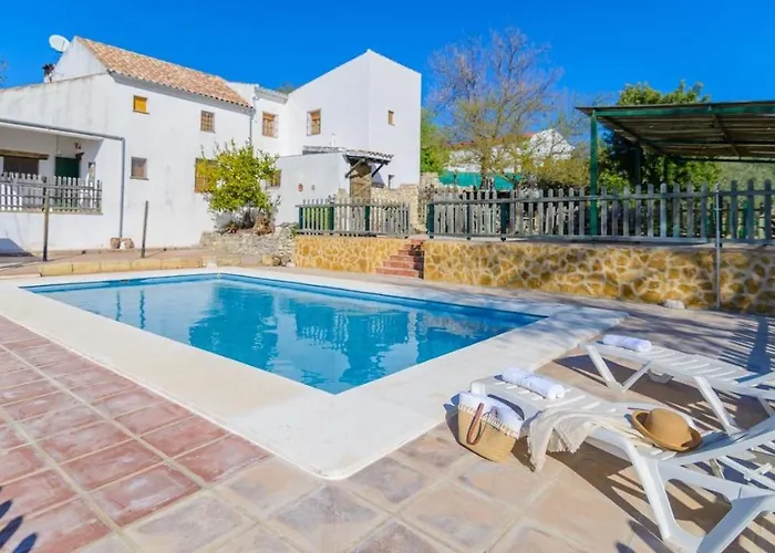 Cuesta Blanca Montilla by Ruralidays